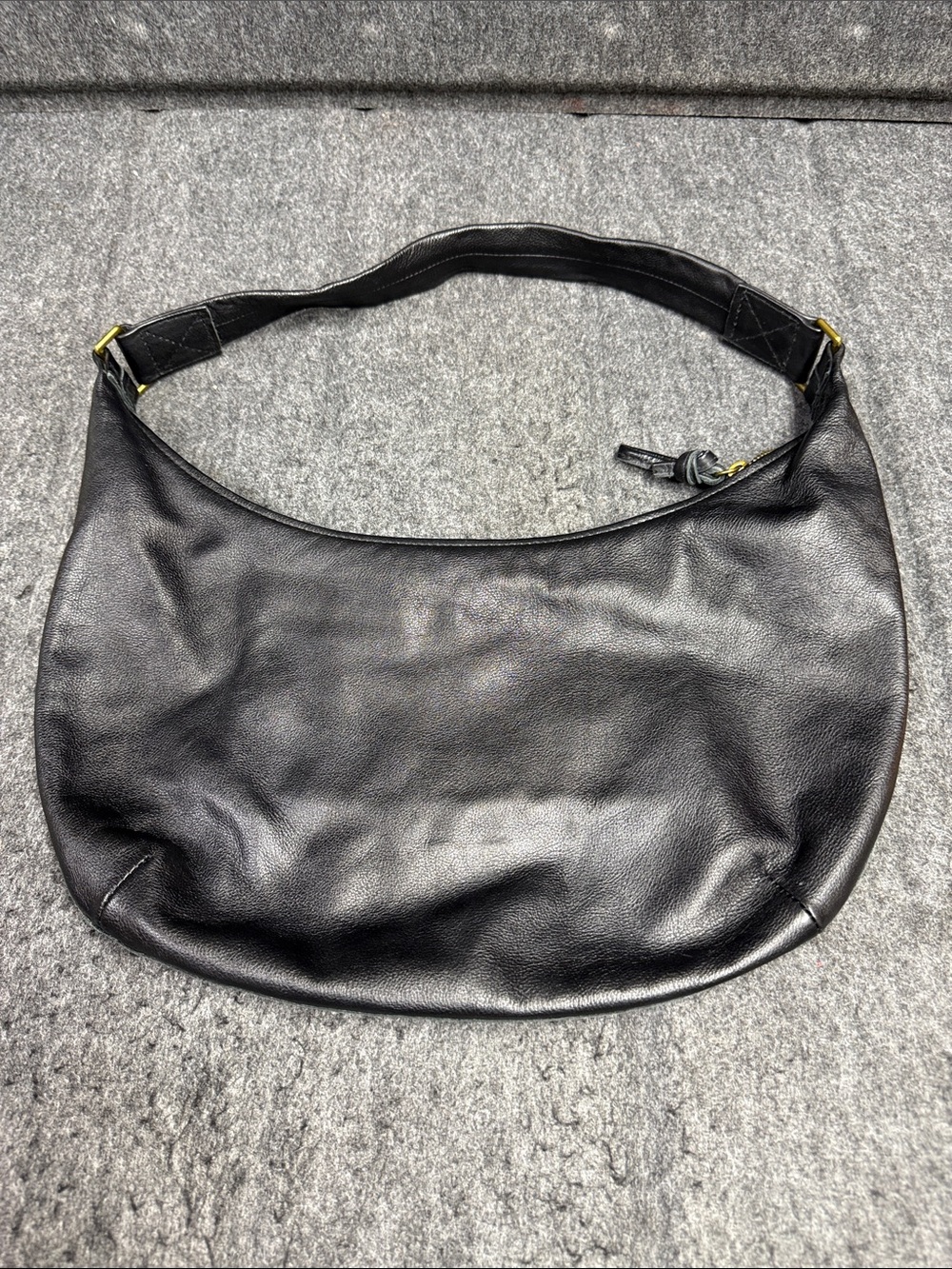 Madewell Black Leather Crescent Shoulder Bag - Picture 3 of 10